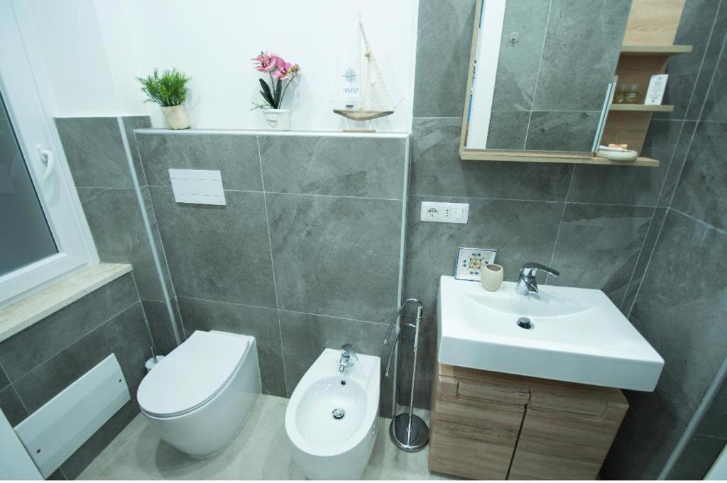 Via Cino Cagliari Hotel Luaran gambar